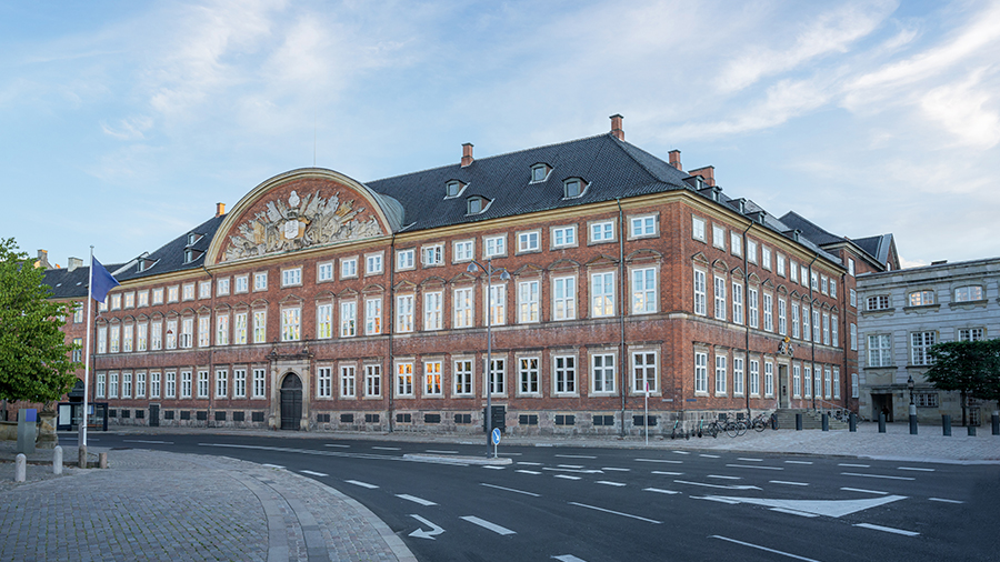 Finansministeriet set fra Børsen